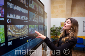 Ystävälliset ja ammattitaitoiset opettajat